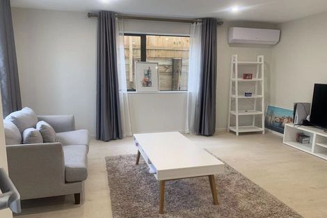 Photo of property in 98 Cardiff Road, Pakuranga, Auckland, 2010