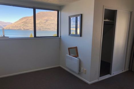Photo of property in 2/28 Sainsbury Road, Fernhill, Queenstown, 9300