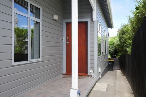 Photo of property in 712 Highgate, Maori Hill, Dunedin, 9010