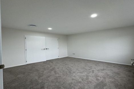 Photo of property in 70c Cargill Street, Papakura, 2110