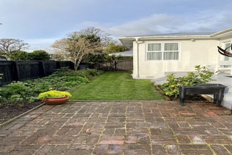Photo of property in 68 Newcastle Street, Terrace End, Palmerston North, 4410