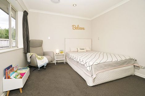 Photo of property in 18 Burgundy Court, Rototuna, Hamilton, 3210