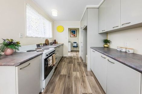 Photo of property in 19 Adel Place, Weymouth, Auckland, 2103