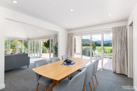 Photo of property in 70 Barton Road, Heretaunga, Upper Hutt, 5018