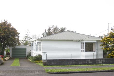 Photo of property in 8 Hurdon Street, Hurdon, New Plymouth, 4310