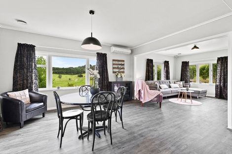 Photo of property in 1542 State Highway 12, Paparoa, Maungaturoto, 0583