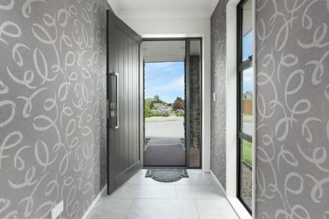 Photo of property in 16 Bellbird Place, Rolleston, 7614