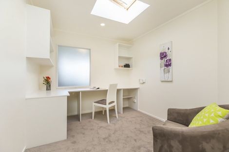 Photo of property in 17 Samwell Drive, Whitby, Porirua, 5024