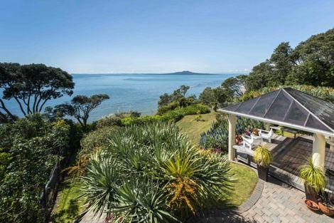 Photo of property in 1/187 Beach Road, Castor Bay, Auckland, 0620
