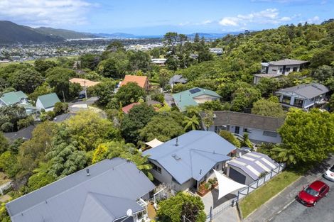 Photo of property in 7 Gainsborough Grove, Belmont, Lower Hutt, 5010