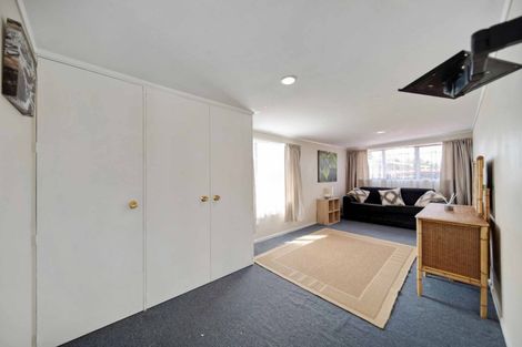 Photo of property in 57 Cargill Street, Papakura, 2110