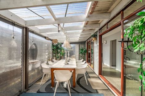Photo of property in 17 Bell Street, Whanganui, 4500