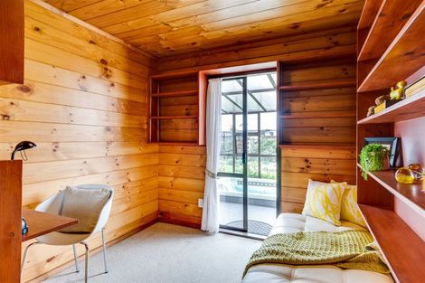 Photo of property in 14 Rochester Street, Tamatea, Napier, 4112