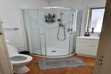 Photo of property in 136 Mahia Road, Wattle Downs, Auckland, 2103