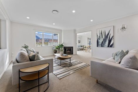 Photo of property in 6 Daniel Place, Kelvin Grove, Palmerston North, 4414