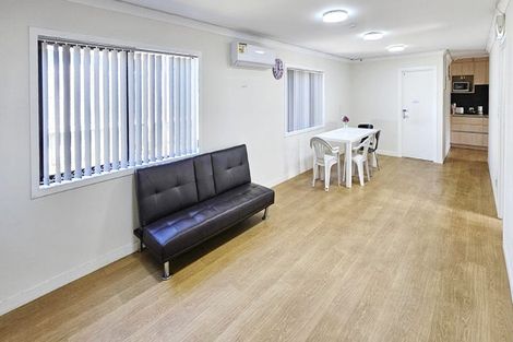 Photo of property in 21a Frobisher Way, Clendon Park, Auckland, 2103