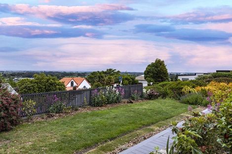 Photo of property in 3 Lucknow Place, Cashmere, Christchurch, 8022