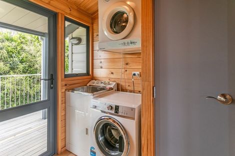 Photo of property in 2 Emmerdale Drive, Hahei, Whitianga, 3591