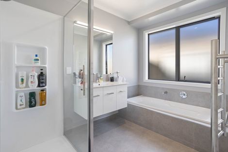 Photo of property in 10 Puna Rise, Wharewaka, Taupo, 3330