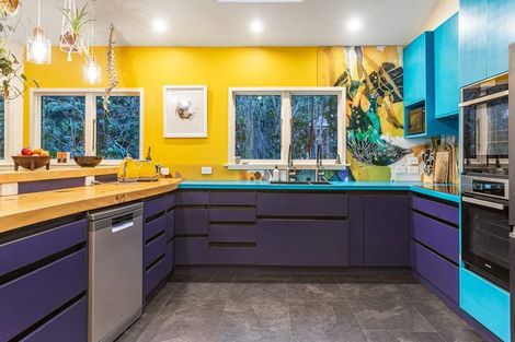 Photo of property in 65 Valley Road, Paraparaumu, 5032