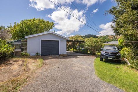 Photo of property in 138 Arawhata Road, Paraparaumu, 5032
