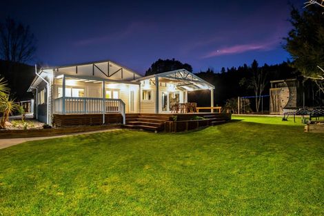 Photo of property in 186 Uruti Road, Uruti, Urenui, 4378