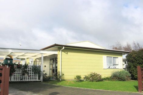 Photo of property in 9 Clarke Avenue, Highbury, Palmerston North, 4412