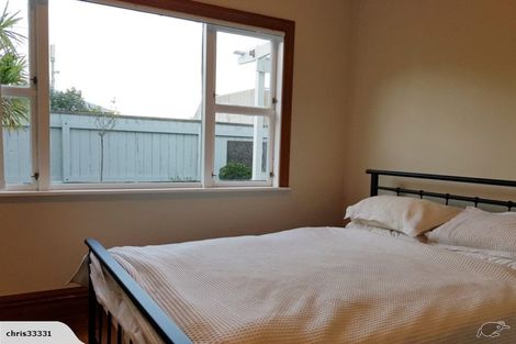 Photo of property in 15 Cruickshank Street, Kilbirnie, Wellington, 6022