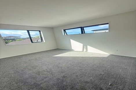 Photo of property in 23 Dianne Louise Drive, Half Moon Bay, Auckland, 2012