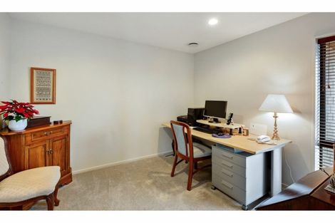 Photo of property in 10 Sovereign Gardens, Halswell, Christchurch, 8025