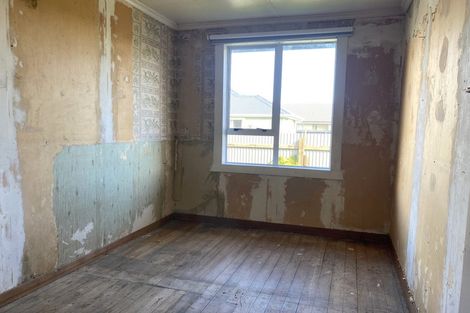 Photo of property in 90 Brougham Street, Westport, 7825