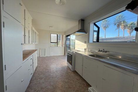 Photo of property in 160 Taniwha Street, Glen Innes, Auckland, 1072