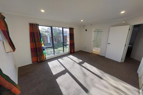 Photo of property in 5 Excalibur Place, Burwood, Christchurch, 8083