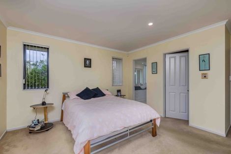 Photo of property in 26 Halyard Loop, Haruru, 0204