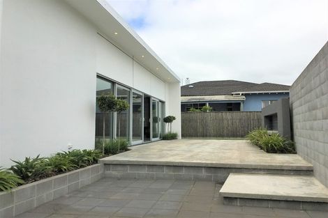 Photo of property in 22 Kelly Street, Inglewood, 4330