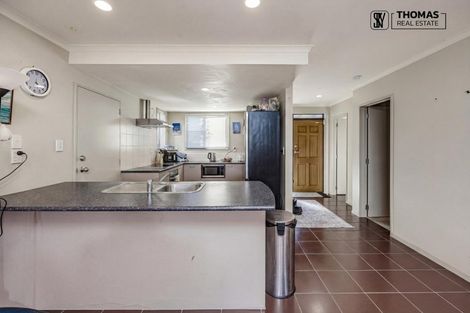 Photo of property in 14 Secoia Crescent, Mangere, Auckland, 2022