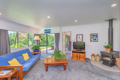 Photo of property in 50 Railway Terrace, Ohau, Levin, 5570