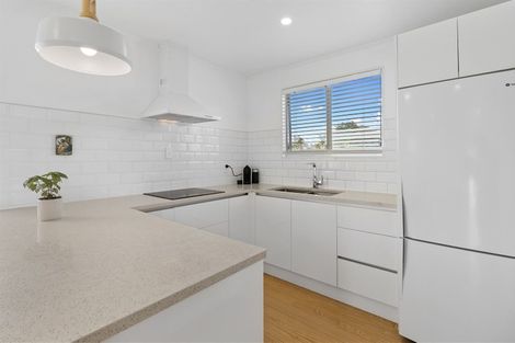 Photo of property in 48 Childers Road, Ranui, Auckland, 0612