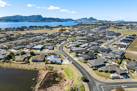 Photo of property in 20 Kowi Lakes Drive, One Tree Point, 0118