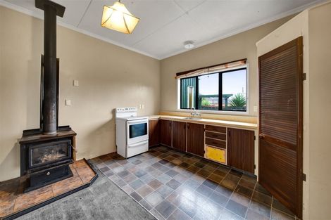 Photo of property in 28a Collins Street, Hawera, 4610