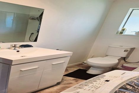 Photo of property in 3/10 Rawson Street, Tawa, Wellington, 5028