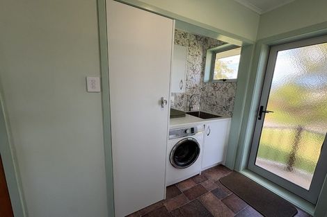 Photo of property in 68 Gurney Road, Kelson, Lower Hutt, 5010