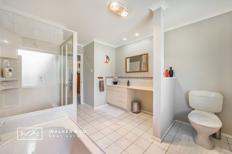 Photo of property in 15 Malcolm Gillies Grove, Totara Park, Upper Hutt, 5018