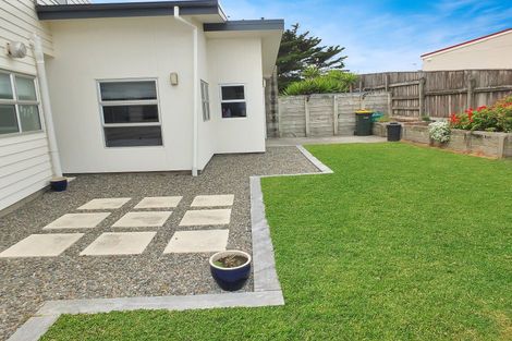 Photo of property in 50a Signal Street, Foxton Beach, Foxton, 4815