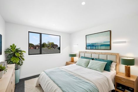 Photo of property in 2/13 Pulham Crescent, Queenwood, Hamilton, 3210