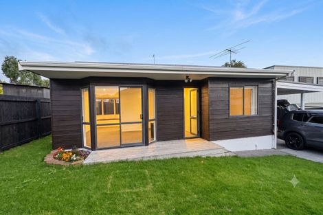 Photo of property in 27a Willoughby Avenue, Howick, Auckland, 2014
