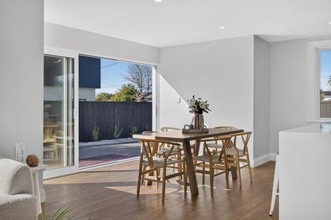 Photo of property in 61 Lindsay Street, St Albans, Christchurch, 8014