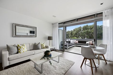 Photo of property in Ocean Breeze Apts, 7107/87 Clyde Road, Browns Bay, Auckland, 0630