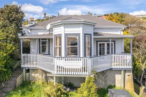 Photo of property in 32 Hipango Terrace, Durie Hill, Whanganui, 4500