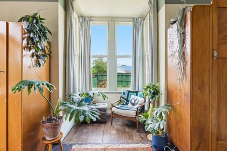 Photo of property in 2 Cambridge Street, Pahiatua, 4910